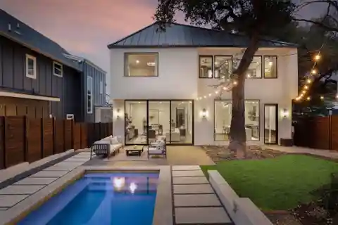 Modern Home in Vibrant Bouldin