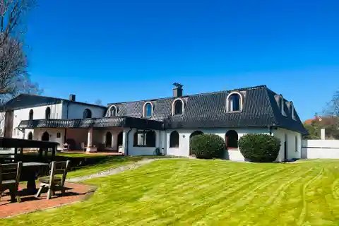 Special Property with Riding Facilities