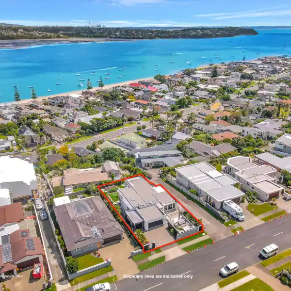 PRIME REAL ESTATE WITH STUNNING VIEWS