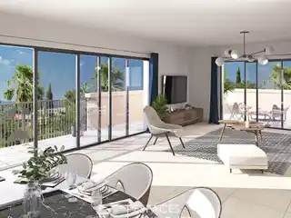 Top-floor Home with Magnificent Rooftop Terrace