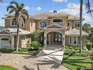 Custom Estate Home in a Prestigious Location