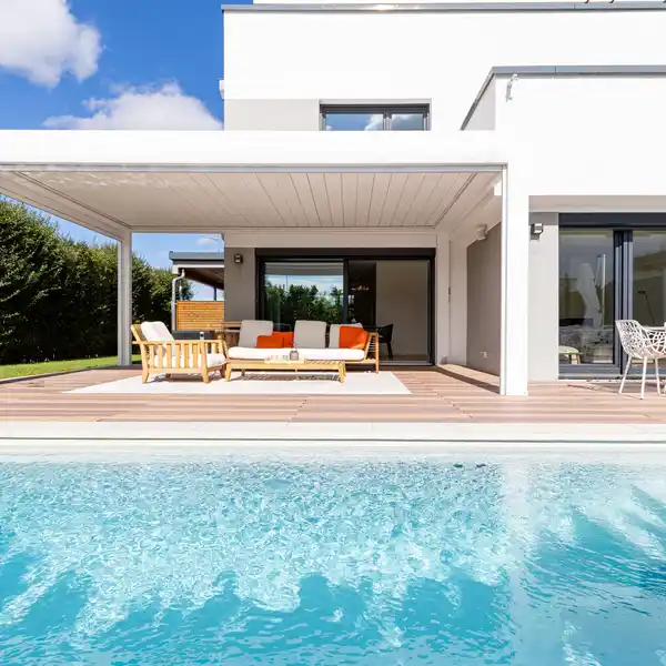 STYLE AND COMFORT WITH A WELL-THOUGHT-OUT LAYOUT