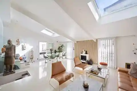 Renovated Contemporary Home in a Quiet Setting