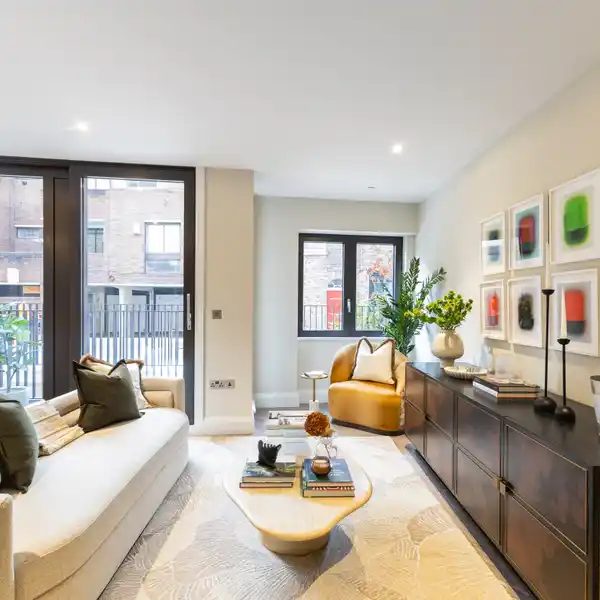 CONTEMPORARY APARTMENT IN PRIME MARYLEBONE MANSIONS