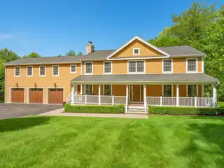 Beautiful Home in Briarcliff Manor