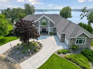 Amazing Lake Minnetonka Home