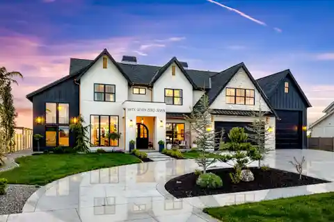 European Styled Masterpiece in Meridian