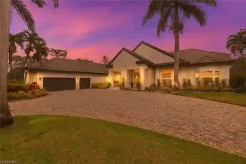 New Renovation Opportunity in Rosewood