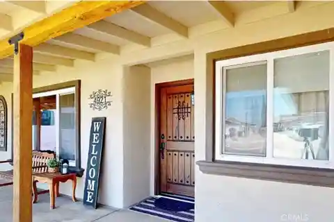 Beautiful Turnkey Equestrian Property