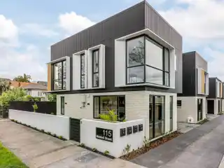 Architectural Harmony with Sunlit Cedar Elegance