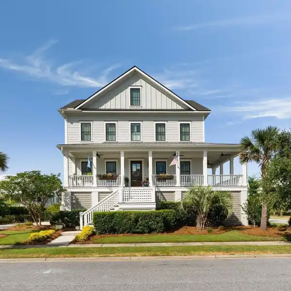ELEVATED LIVING IN A DESIRABLE COMMUNITY