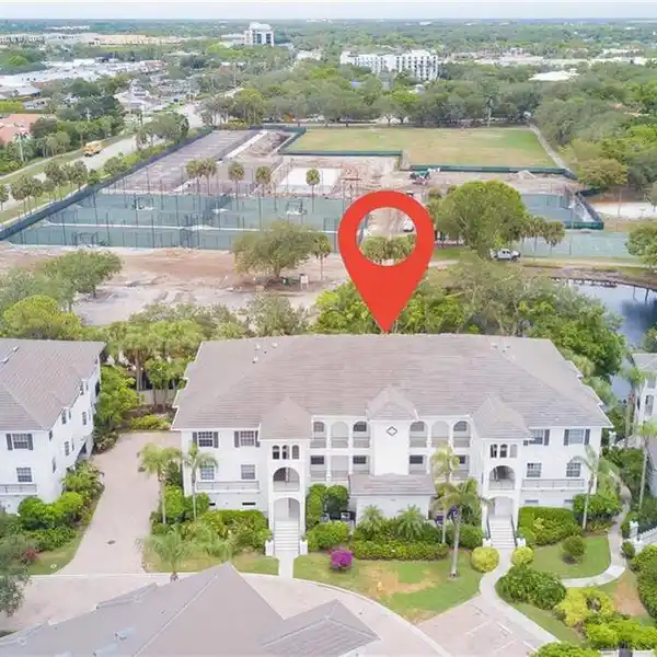 END UNIT WITH THE BEST FLOOR PLAN IN BREAKWATER