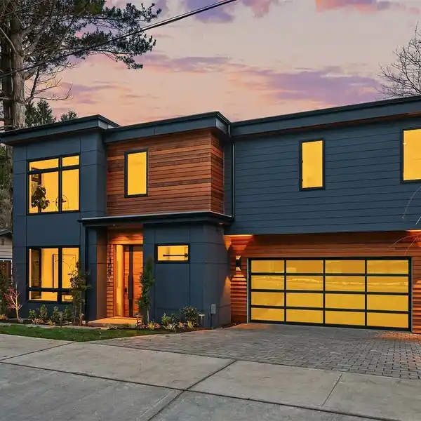 BRAND-NEW CUSTOM CONTEMPORARY IN DESIRABLE HIGHLANDS