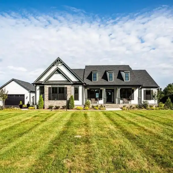 THE BRIDGEWATER IN WINDFAIRE ESTATES