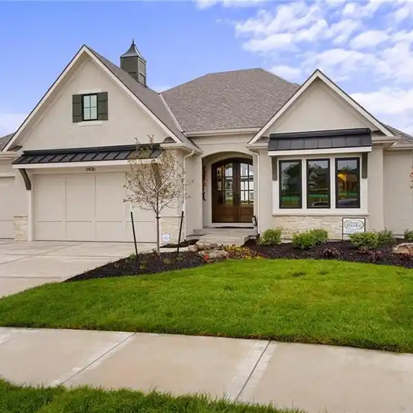 SHOW-STOPPING AND SPACIOUS FOUR BEDROOM HOME