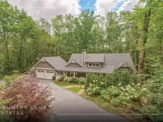 Effortless Mountain Living in Country Club Estates