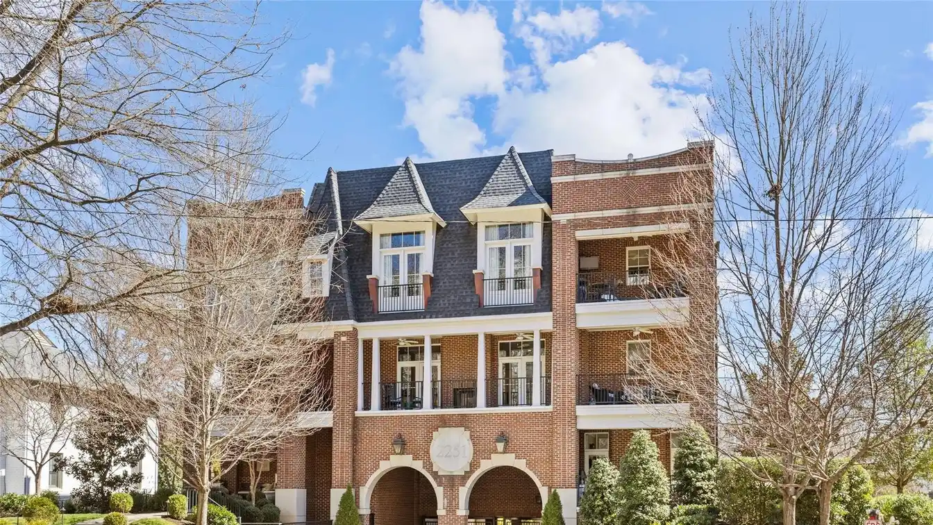 Elegance and Comfort in the Heart of Myers Park