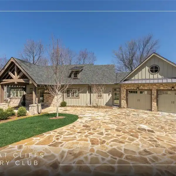 NEW RESIDENCE IN COVETED WILDCAT CLIFFS