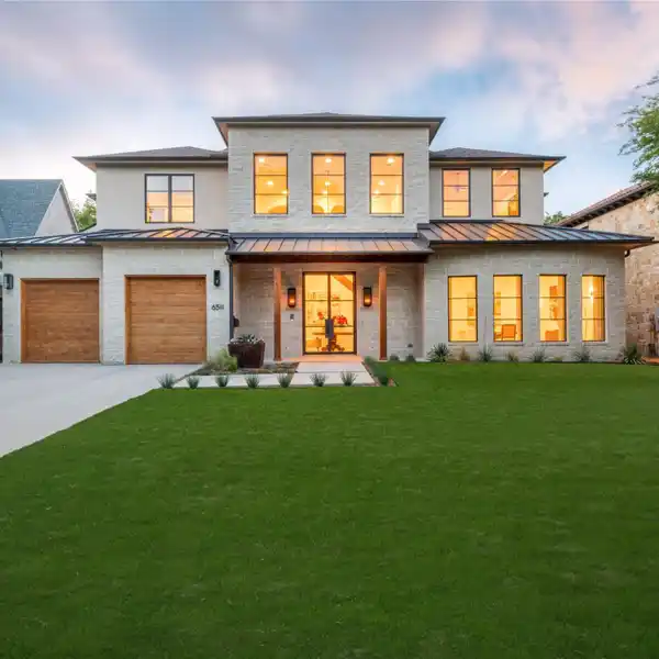 STUNNINGLY RE-IMAGINED TRANSITIONAL MODERN