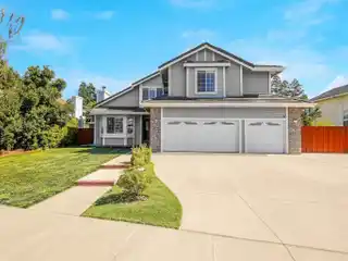 Beautiful Home in a Top Neighborhood