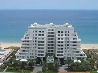 Custom Direct Oceanfront Residence at the Aragon