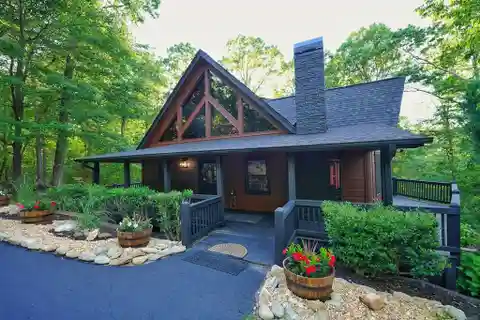 Blue Ridge Beauty with Spa-inspired Touches