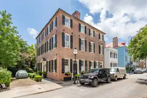 The Jonathan Badger House