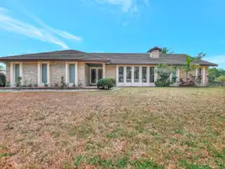 Horse Country Paradise in Southwest Ranches