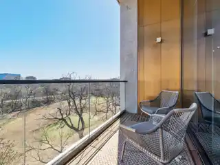 Luxurious Four Bedroom Home in the Loren