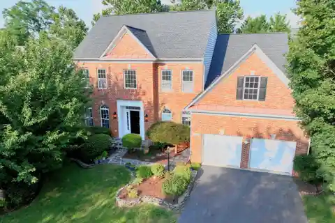 Perfect Blend of Comfort and Modern Living