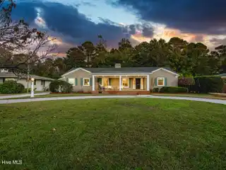 Gorgeous Property in the Charming South Oleander Neighborhood