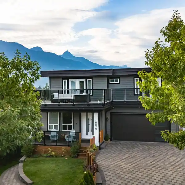 THE PERFECT FAMILY HOME