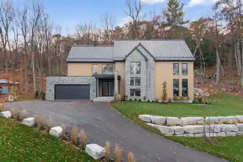 Exceptional Residence in the Sought-After Chelsea Highlands Development