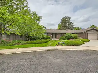 Expansive Ranch in Desirable Frasier Meadows
