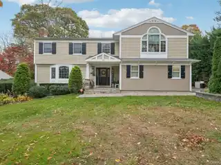 Beautiful Colonial Style Home