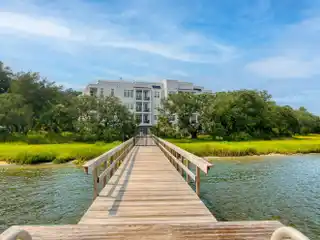 Luxury Condo with Incredible River Views