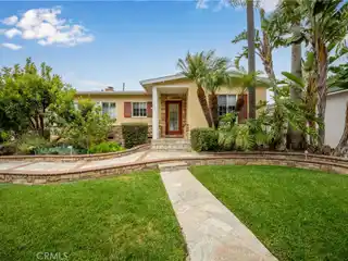 Beautiful Custom South of Conant Home