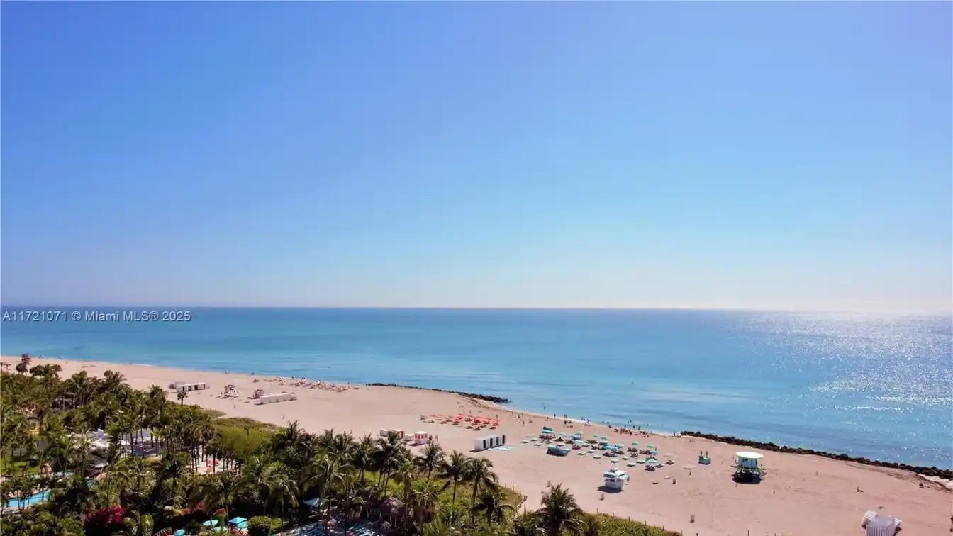 Spectacular Fully Furnished  One Bedroom Oceanfront Residence