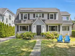 Charming Old Greenwich Home with Bonus Apartment