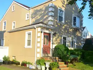 Beautiful and Spacious Colonial Home
