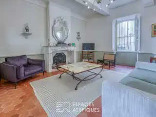 Historic House in the Middle of a Remarkable Garden