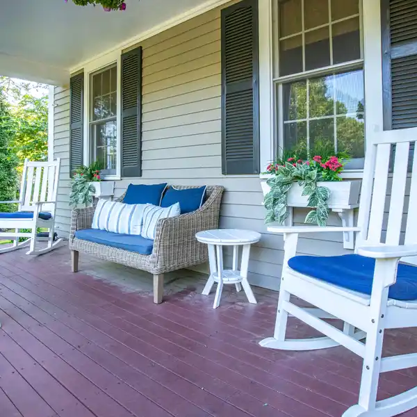 SUNLIT COLONIAL IN A SOUGHT-AFTER NEIGHBORHOOD