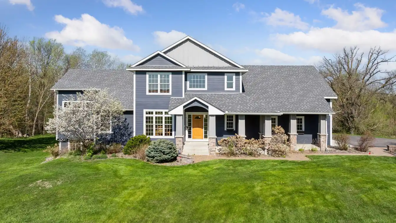 Delano One-of-a-kind Sanctuary on Just over 3 Acres!