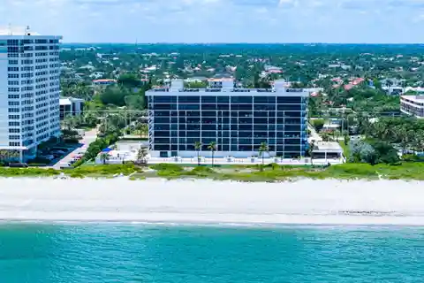 Spectacular Oceanfront Residence