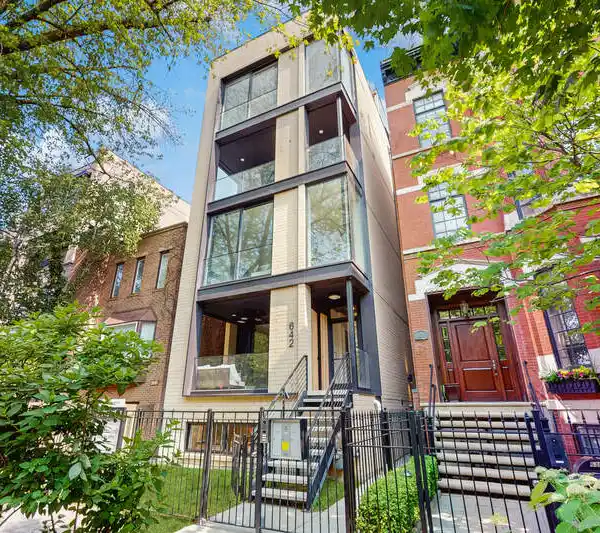 SINGLE-FAMILY FEEL IN BOUTIQUE NEW CONSTRUCTION