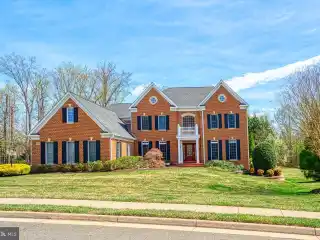 Stunning Colonial Gem