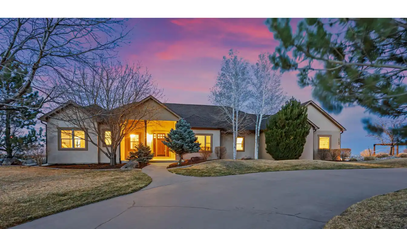 Special Walkout Ranch in Desirable Hilltop Estates