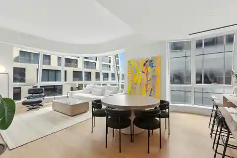 Triple Mint Condo at Lantern House