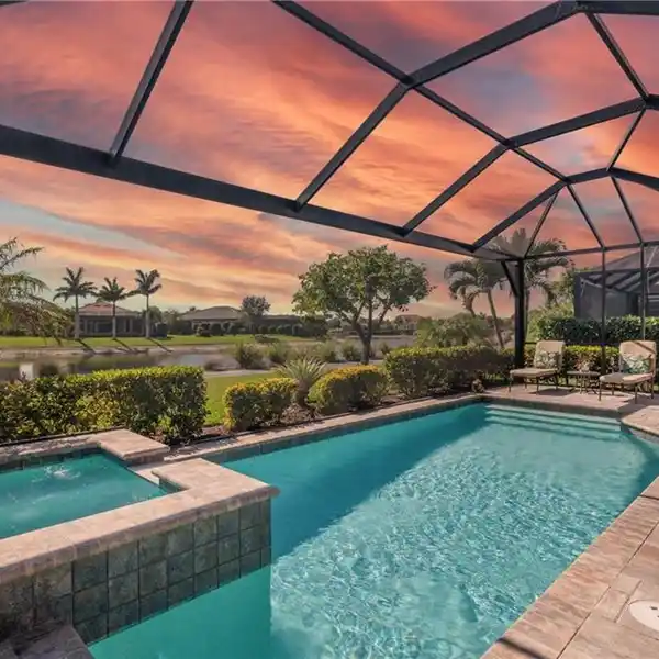 A VACATION LIFESTYLE IN ESPLANADE WITH GOLF MEMBERSHIP INCLUDED