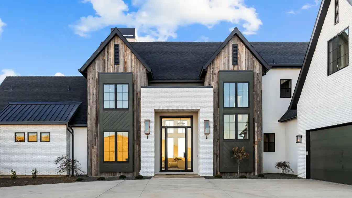 Turnkey Fully Custom Dream Property